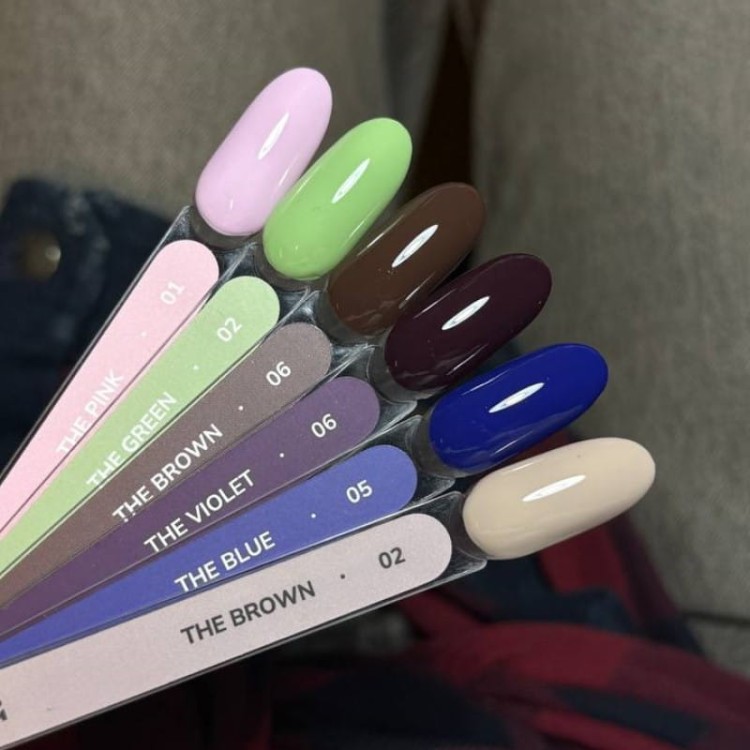 DIVNA Pantone Collection The Violet 06 7ml Lakier hybrydowy