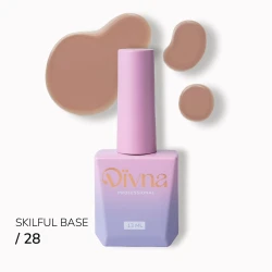 DIVNA Skilful Base 28 13 ml /  Baza hybrydowa